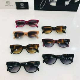 Picture of Versace Sunglasses _SKUfw55118007fw